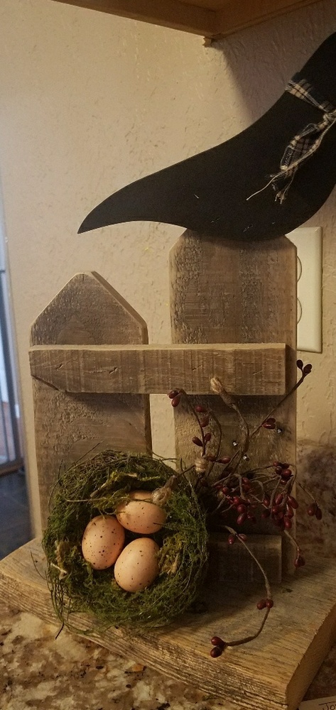 Primitive crow